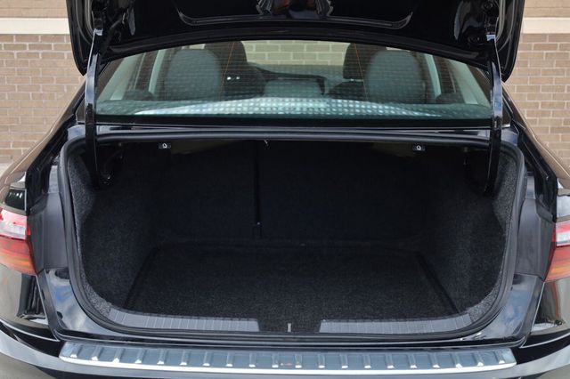 2019 Volkswagen Jetta S - 23087808 - 11