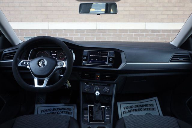 2019 Volkswagen Jetta S - 23087808 - 28