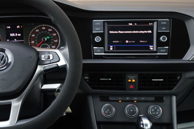 2019 Volkswagen Jetta S - 23087808 - 31