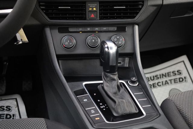 2019 Volkswagen Jetta S - 23087808 - 40
