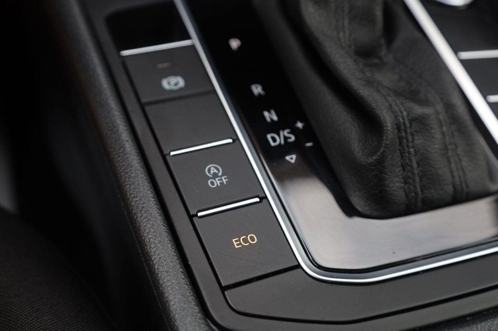 Volkswagen Jetta photo 43