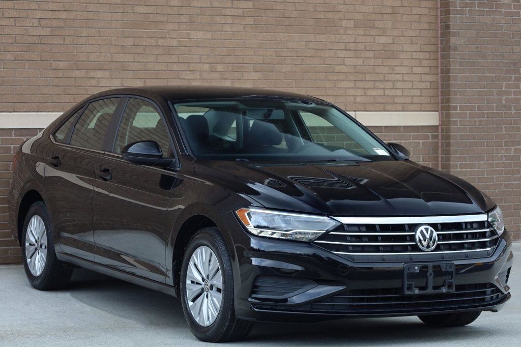 Volkswagen Jetta photo 5