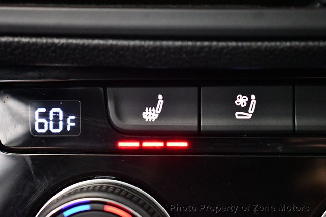 2019 Volkswagen Jetta SEL PREMIUM - 23055430 - 34