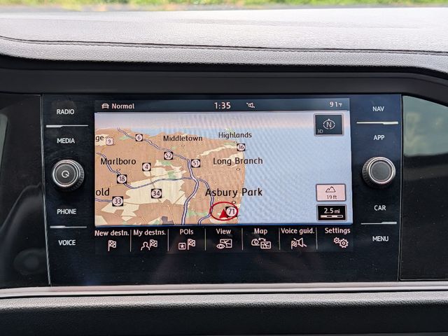 2019 Volkswagen Jetta SEL Premium - 23066933 - 24