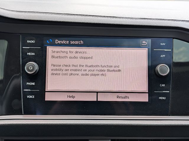 2019 Volkswagen Jetta SEL Premium - 23066933 - 26