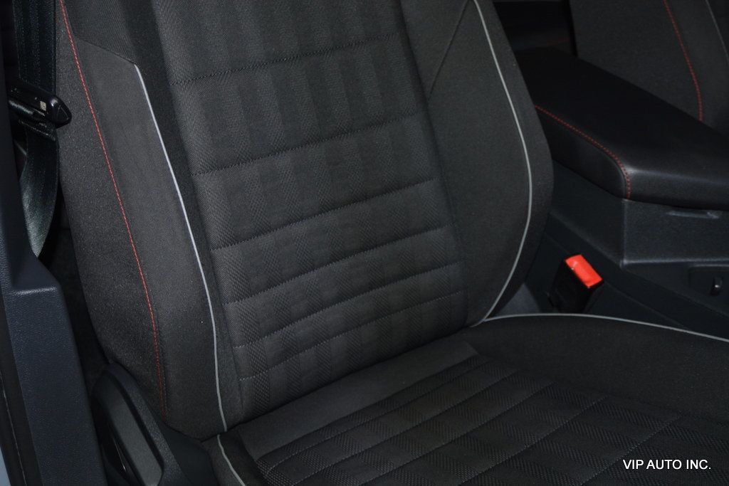 2019 Volkswagen Jetta GLI 35th Anniversary Edition Manual - 22834909 - 15