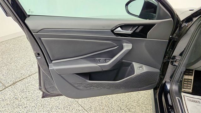 2019 Volkswagen Jetta GLI S DSG - 23021588 - 10