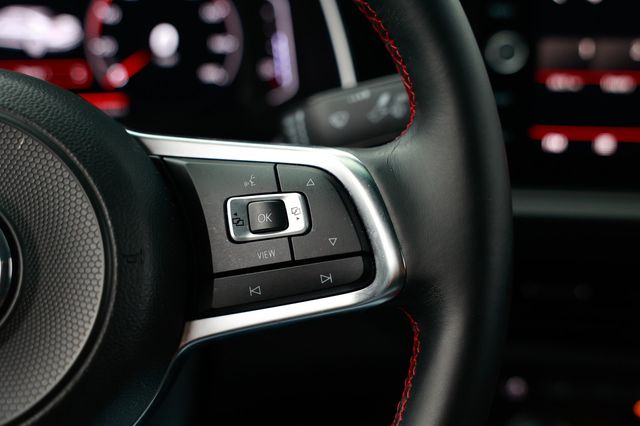 2019 Volkswagen Jetta GLI S Manual - 22940214 - 28