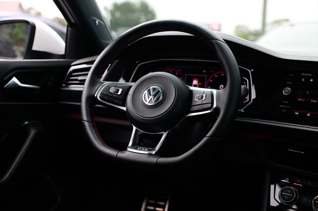 2019 Volkswagen Jetta GLI S Manual - 22940214 - 29