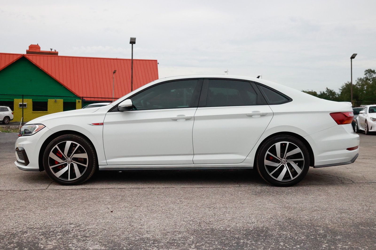 2019 Volkswagen Jetta GLI photo 2