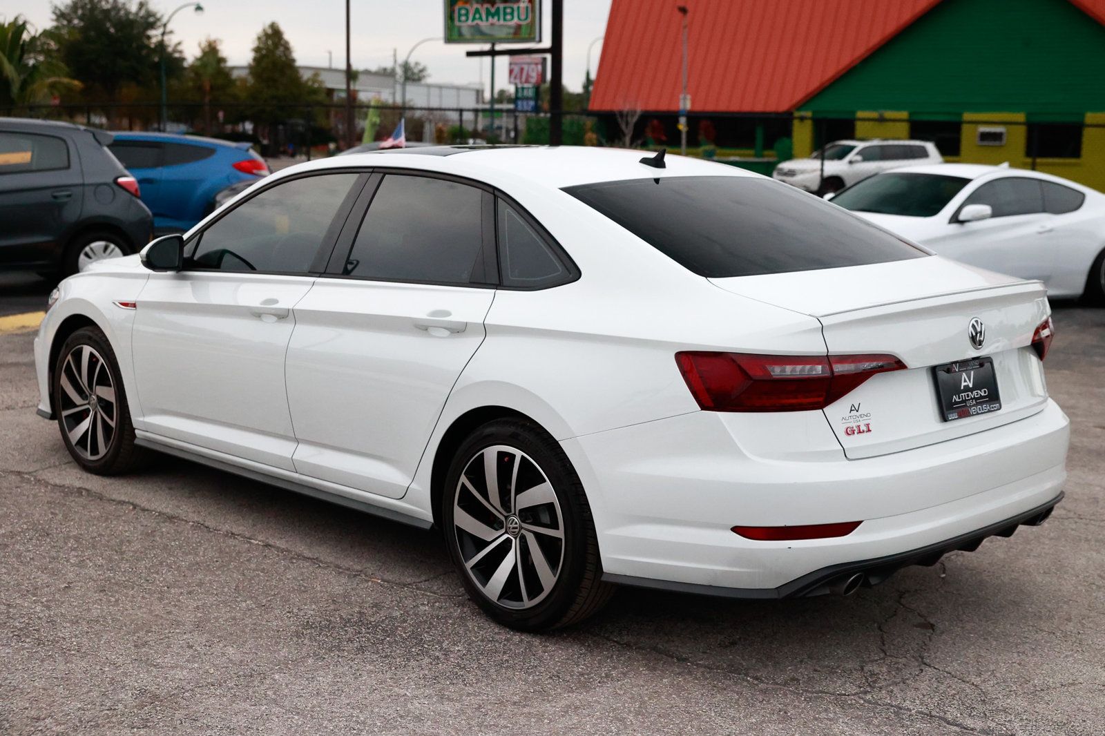 2019 Volkswagen Jetta GLI photo 4