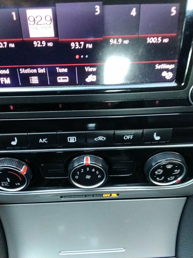 2019 Volkswagen Passat 2.0T Wolfsburg Edition Automatic - 22959850 - 20