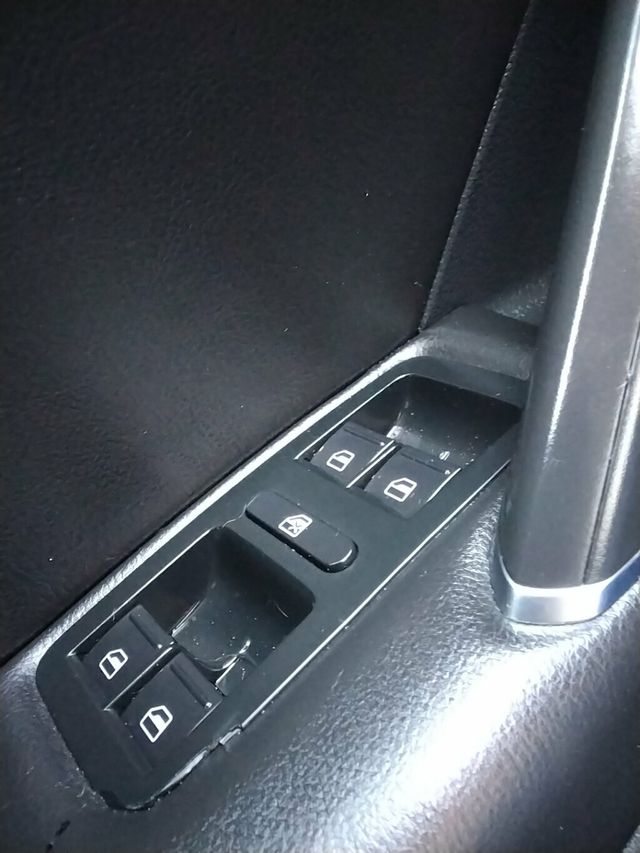 2019 Volkswagen Passat 2.0T Wolfsburg Edition Automatic - 22959850 - 23