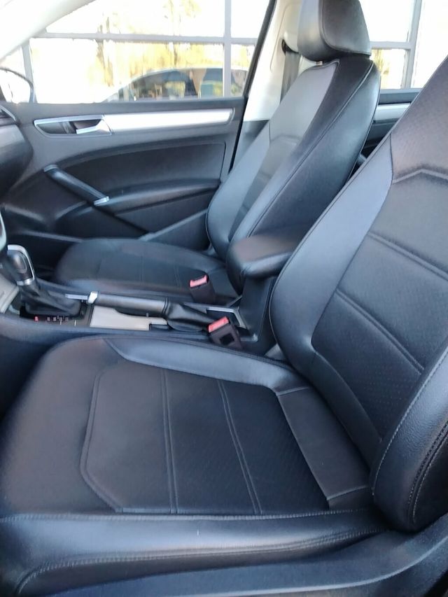 2019 Volkswagen Passat 2.0T Wolfsburg Edition Automatic - 22959850 - 6