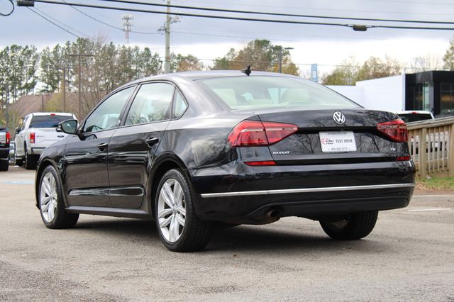 2019 Volkswagen Passat 2.0T Wolfsburg Edition Automatic - 22955318 - 4