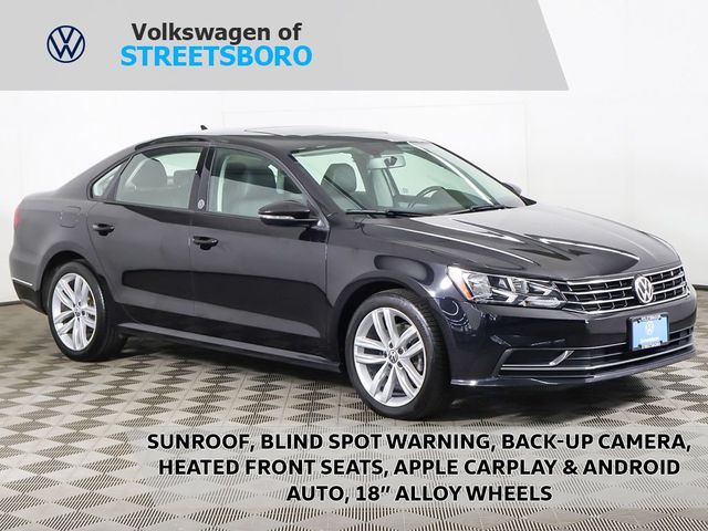 2019 Volkswagen Passat 2.0T Wolfsburg Edition Automatic - 23035725 - 0