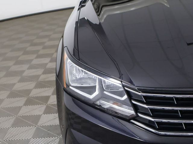 2019 Volkswagen Passat 2.0T Wolfsburg Edition Automatic - 23035725 - 12