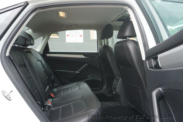 2019 Volkswagen Passat 2.0T Wolfsburg Edition Automatic CARPLAY REAR CAMERA HOT SEATS - 23042707 - 12