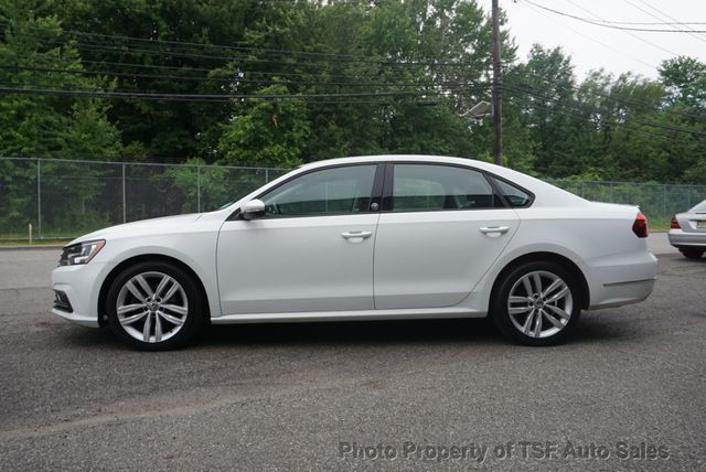 2019 Volkswagen Passat 2.0T Wolfsburg Edition Automatic CARPLAY REAR CAMERA HOT SEATS - 23042707 - 3