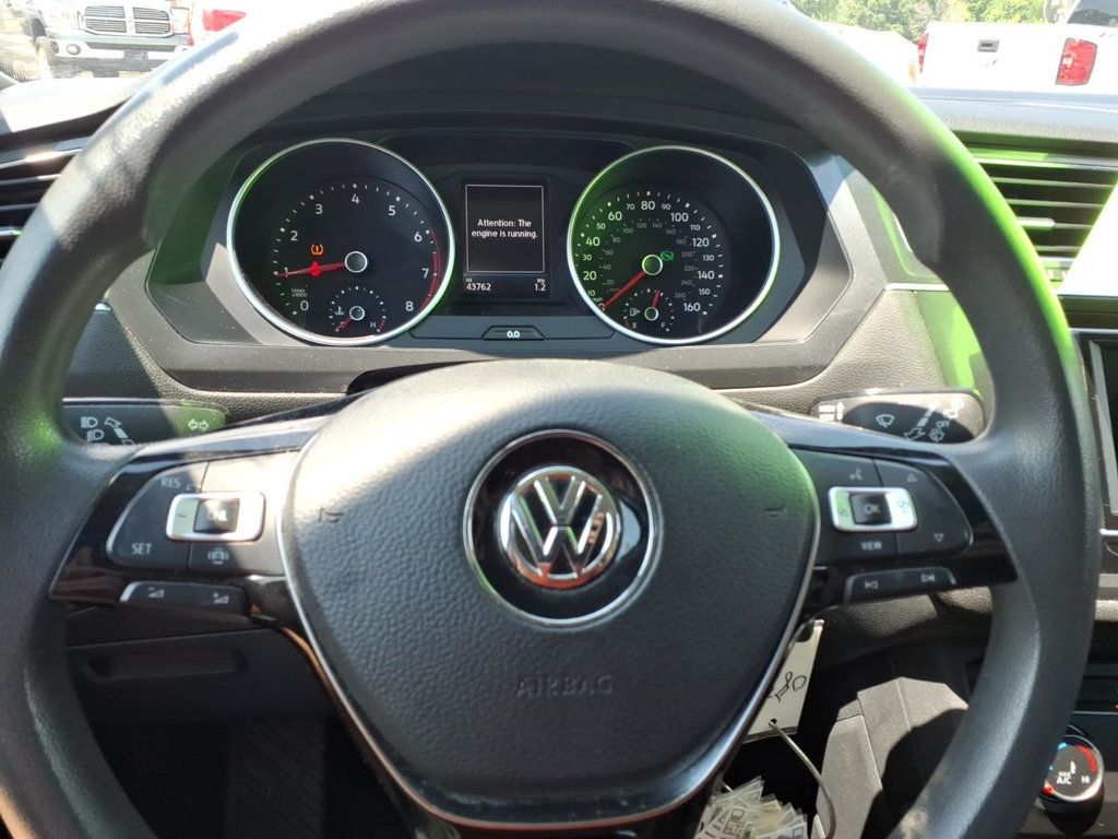 2019 Volkswagen Tiguan 2.0T S 4MOTION - 23043456 - 6