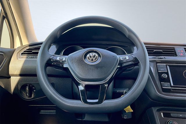 2019 Volkswagen Tiguan 2.0T S 4MOTION - 22891010 - 19