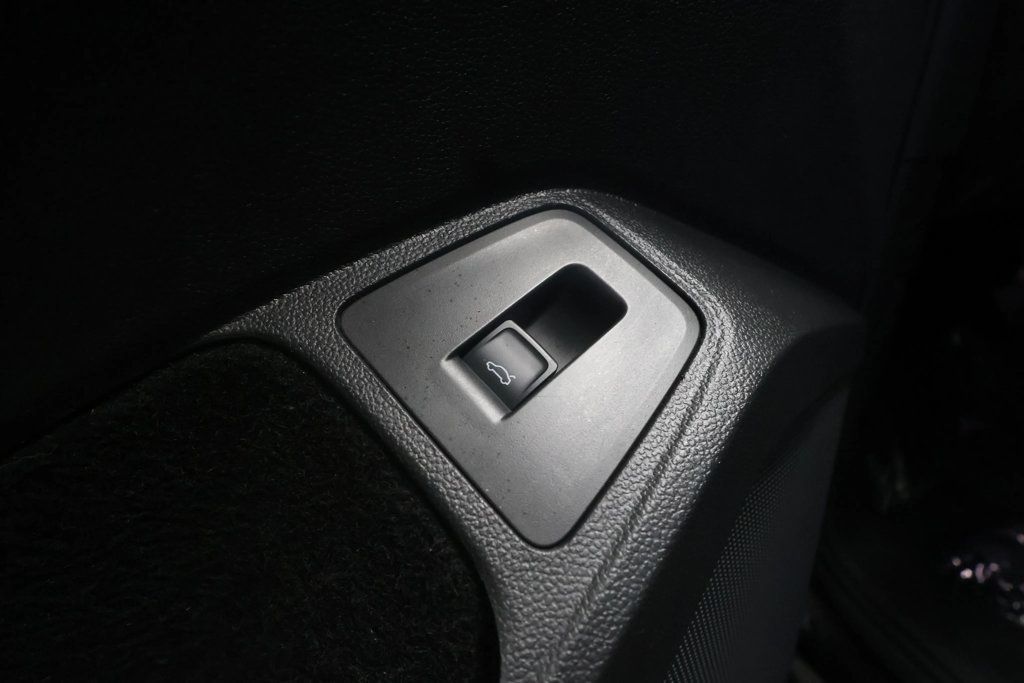 2019 Volkswagen Tiguan 2.0T SE 4MOTION - 22808595 - 16