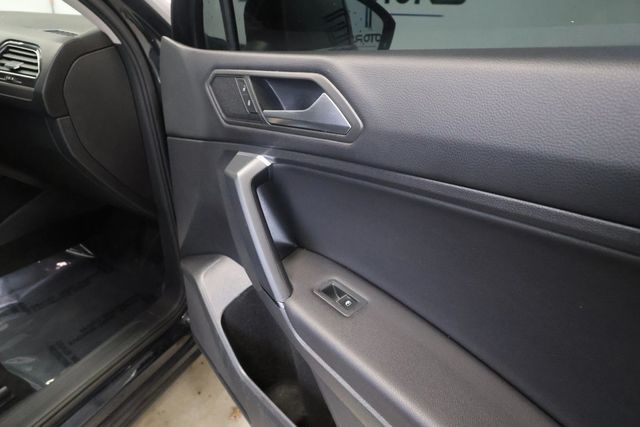 2019 Volkswagen Tiguan 2.0T SE 4MOTION - 22808595 - 32