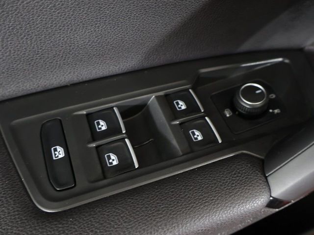 2019 Volkswagen Tiguan 2.0T SE 4MOTION - 23045205 - 35