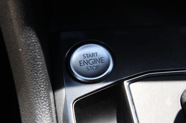 2019 Volkswagen Tiguan 2.0T SE FWD - 22933190 - 25