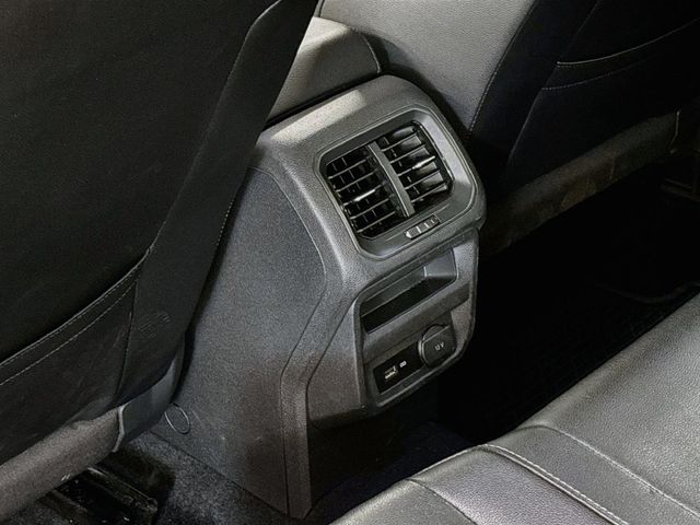 2019 Volkswagen Tiguan 2.0T SEL - 23099680 - 16