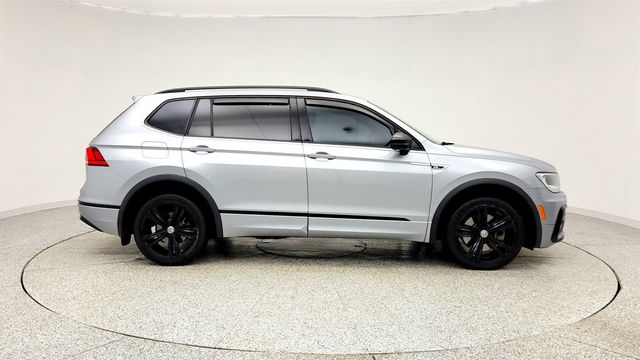 2019 Volkswagen Tiguan 2.0T SEL R-Line Black 4MOTION - 22998932 - 3