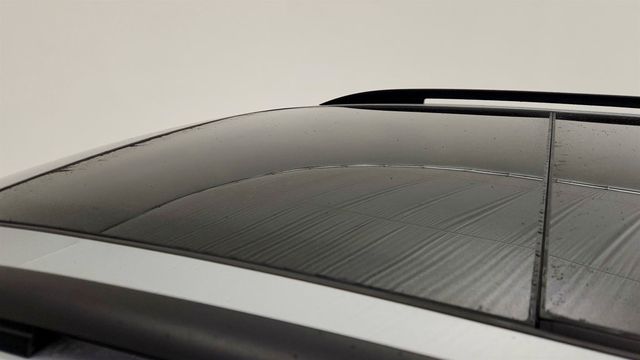 2019 Volkswagen Tiguan 2.0T SEL R-Line Black 4MOTION w/ Heating for Front Seats - 22998932 - 9