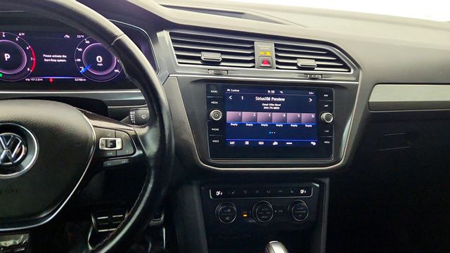 2019 Volkswagen Tiguan 2.0T SEL R-Line Black 4MOTION w/ Heating for Front Seats - 22998932 - 17