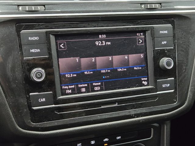 2019 Volkswagen Tiguan 2.0T S FWD - 22967051 - 17