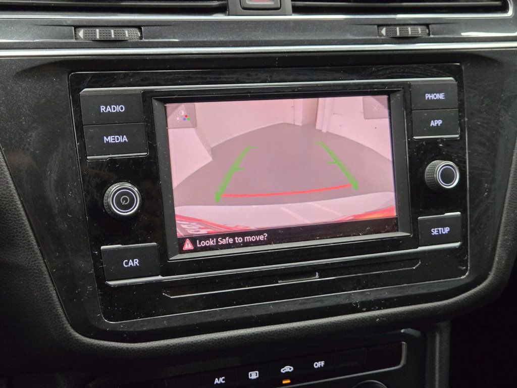 2019 Volkswagen Tiguan 2.0T S FWD - 22967051 - 18