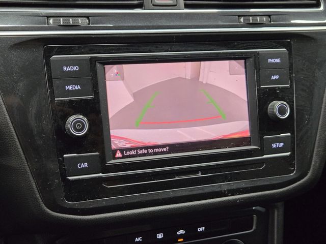 2019 Volkswagen Tiguan 2.0T S FWD - 22967051 - 18