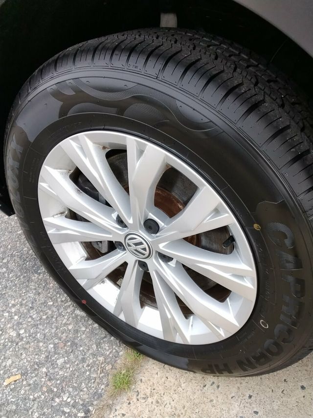 2019 Volkswagen Tiguan 2.0T S FWD - 23093340 - 29