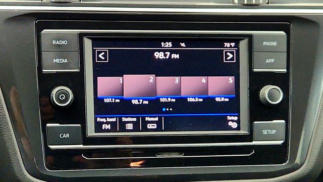 2019 Volkswagen Tiguan 2.0T S with Driver Assistance Package - 23012510 - 16