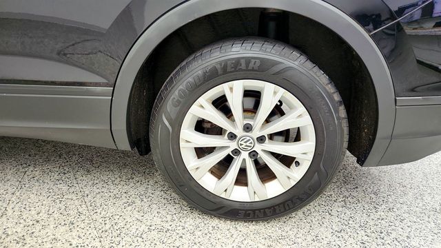 2019 Volkswagen Tiguan 2.0T S with Driver Assistance Package - 23012510 - 8