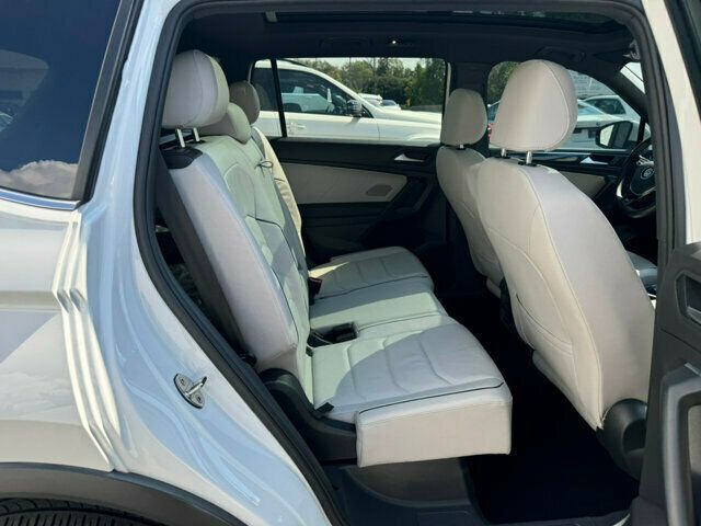 2019 Volkswagen Tiguan LocalTrade/SEL-PremiumR-Line/4Motion.3rdRowSeats/NAV - 22620497 - 17