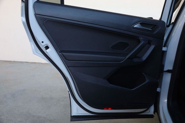 2019 Volkswagen Tiguan SEL - 23081984 - 20