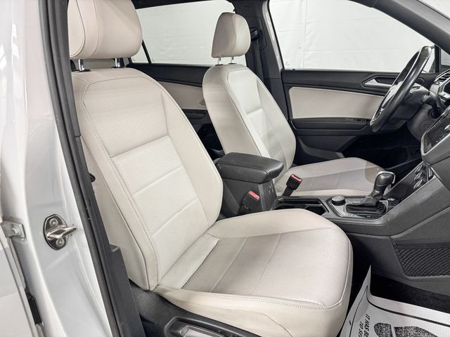 2019 Volkswagen Tiguan SEL R-LINE 4MOTION AWD - 23074633 - 11