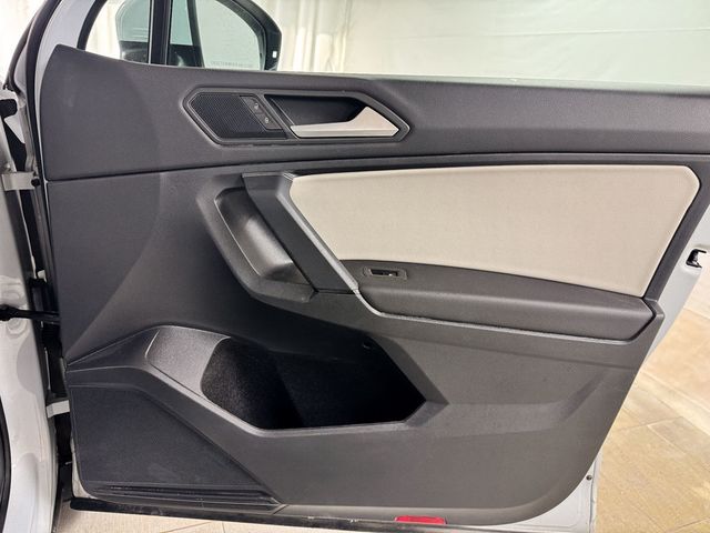 2019 Volkswagen Tiguan SEL R-LINE 4MOTION AWD - 23074633 - 17