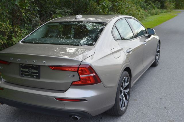 2019 Volvo S60 Low Mileage T6 Momentum / charming color - 22926548 - 14
