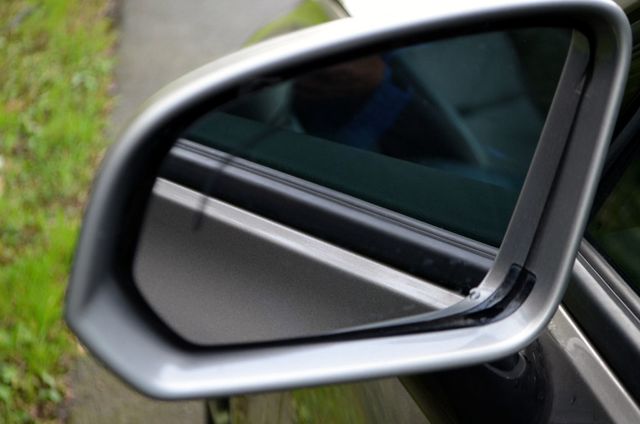 2019 Volvo S60 Low Mileage T6 Momentum / charming color - 22926548 - 32