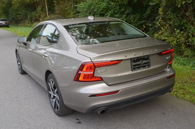 2019 Volvo S60 Low Mileage T6 Momentum / charming color - 22926548 - 8