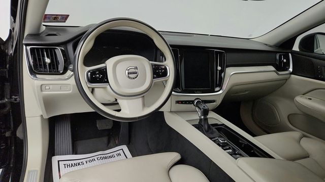 2019 Volvo S60 T5 FWD Inscription w/ Advanced Package & 19'' Wheels - 23087424 - 11