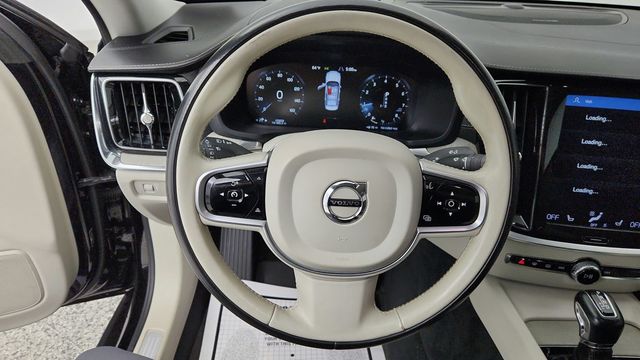 2019 Volvo S60 T5 FWD Inscription w/ Advanced Package & 19'' Wheels - 23087424 - 12