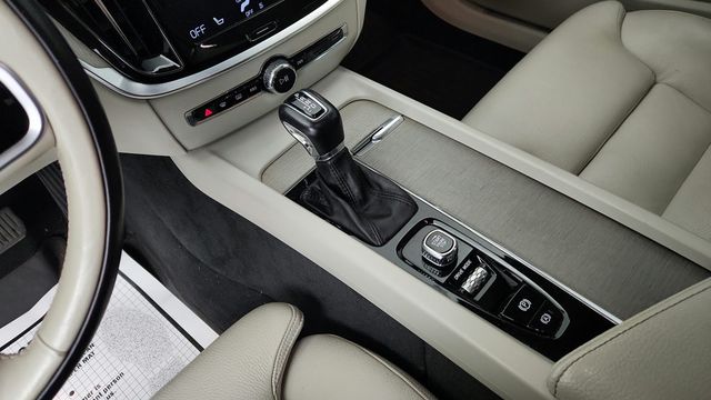 2019 Volvo S60 T5 FWD Inscription w/ Advanced Package & 19'' Wheels - 23087424 - 15