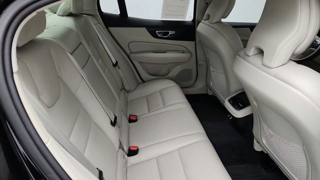 2019 Volvo S60 T5 FWD Inscription w/ Advanced Package & 19'' Wheels - 23087424 - 20